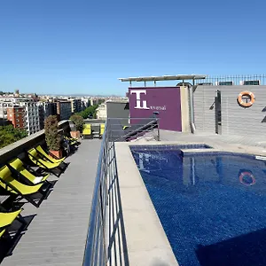 Universal Otel