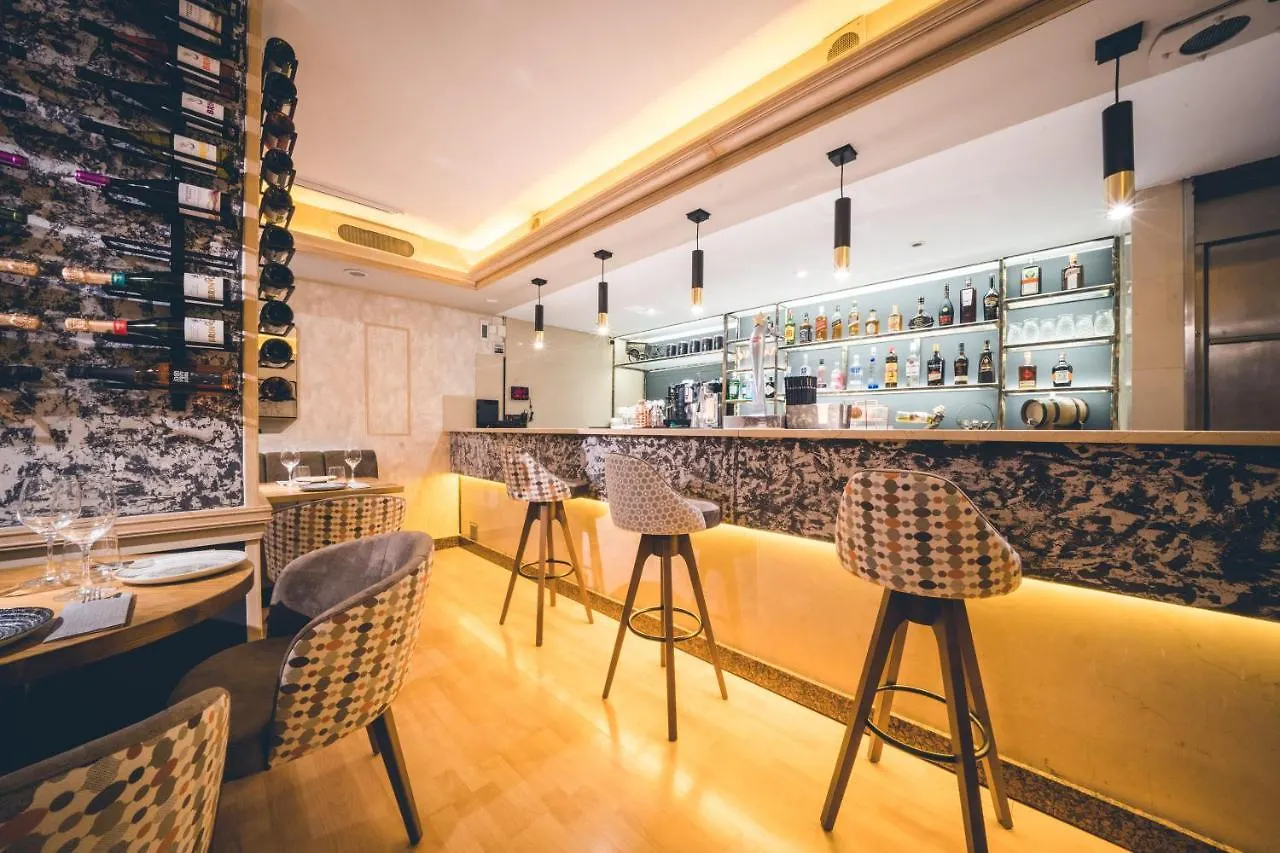 Sunotel Aston Barcelona Hotel