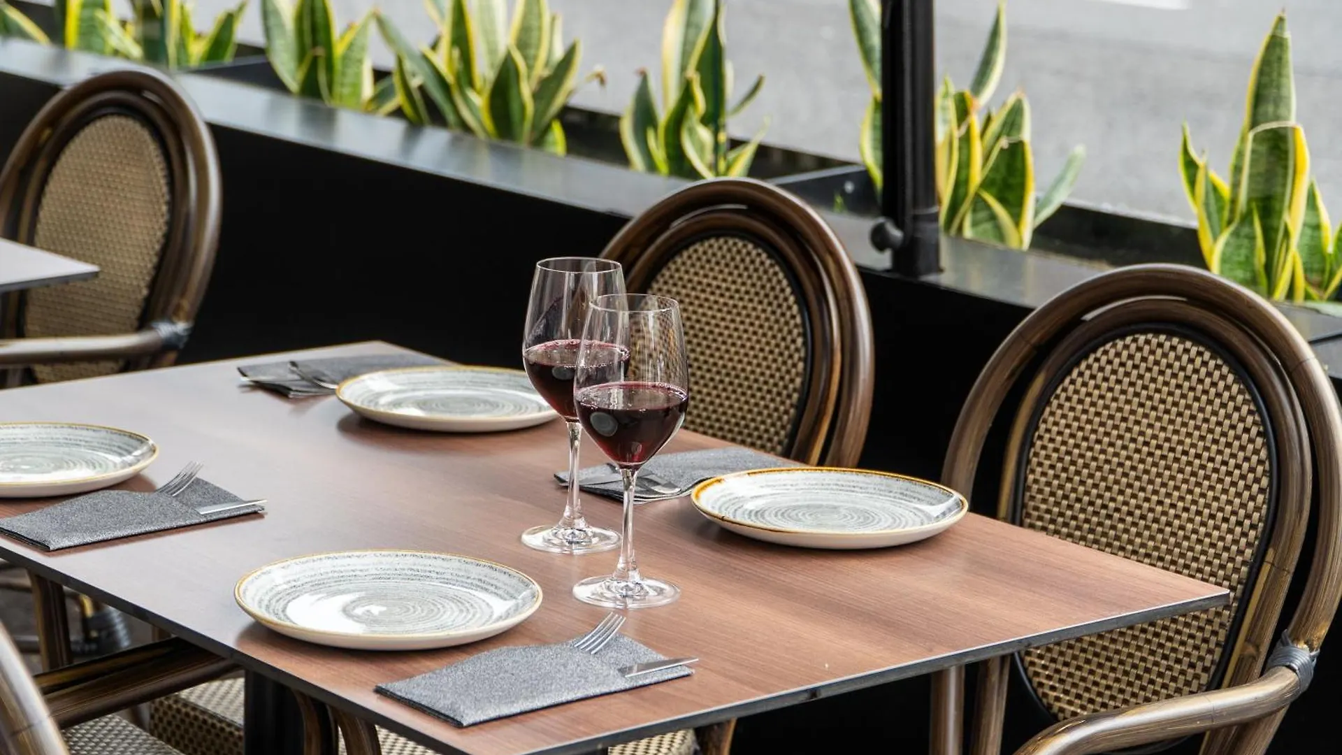 Sunotel Aston Barcelona Hotel